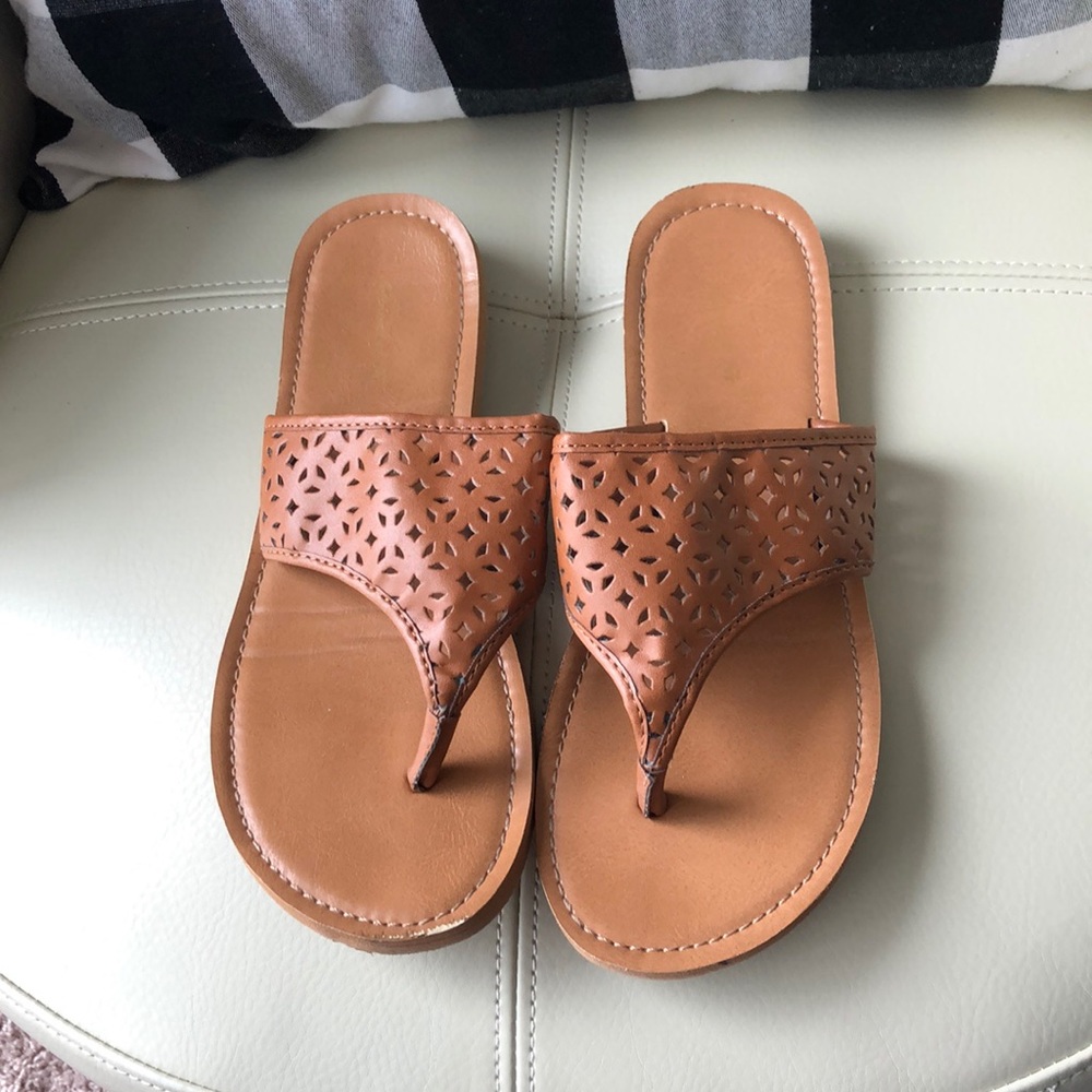 Cute sandals - Picture 2 of 6